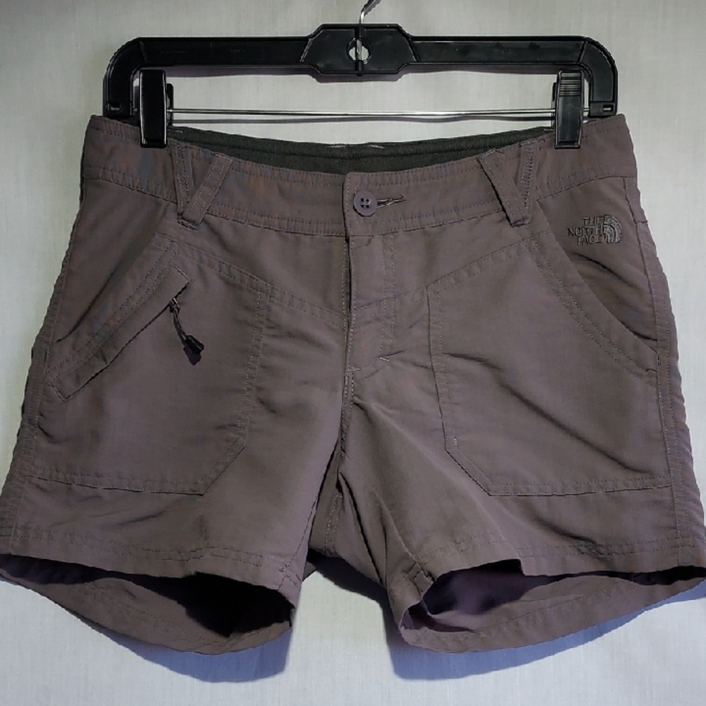 The North Face Women's Athletic Shorts - Dark Brown